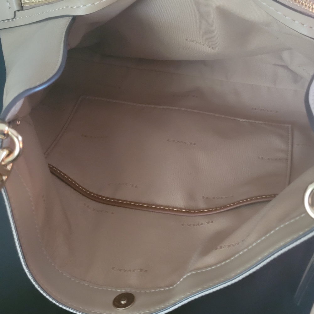 COACH Dalton 31 Horse and Carriage Jacquard Shoulder Bag Chalk - Picture 14 of 15